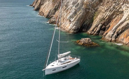 Oceanis 37.1