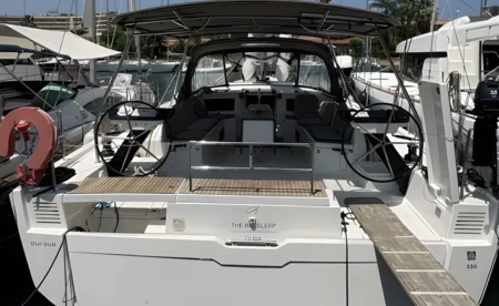 Dufour 530 Electric
