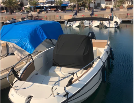 Quicksilver Activ 755 Open