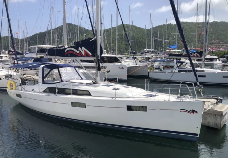 Oceanis 41.1 Marina Bas-du-Fort | Sky N Sea