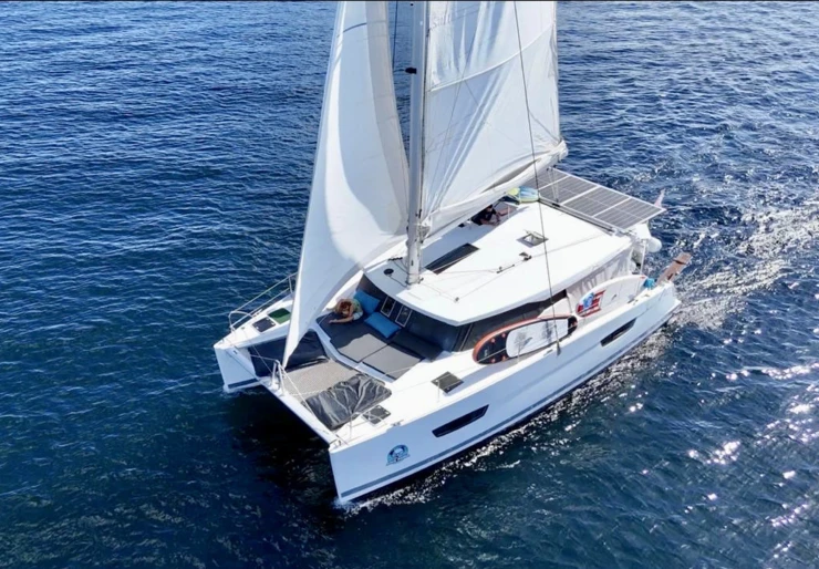 Lucia 40 Road Town | Aqua Panda