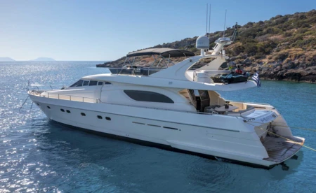 Ferretti 72