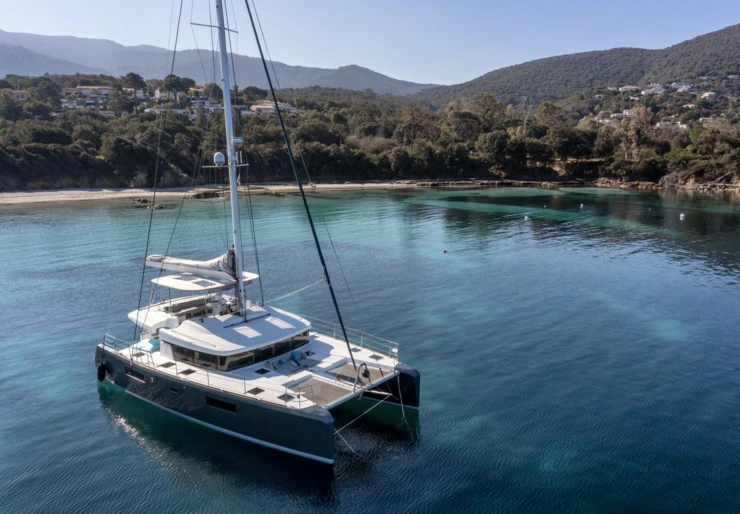 Lagoon 52 Antibes | Philos