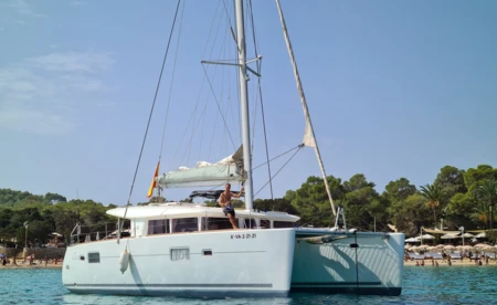 Lagoon 400