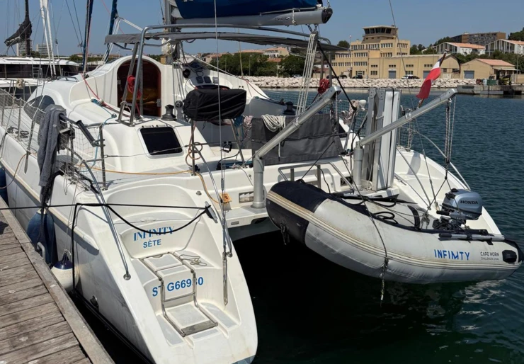 Prout 38 Port-de-Bouc | Infinity