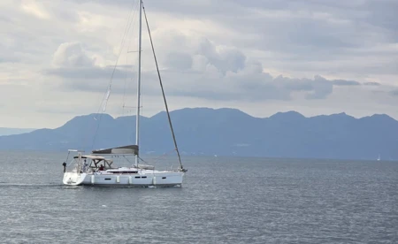Sun Odyssey 469