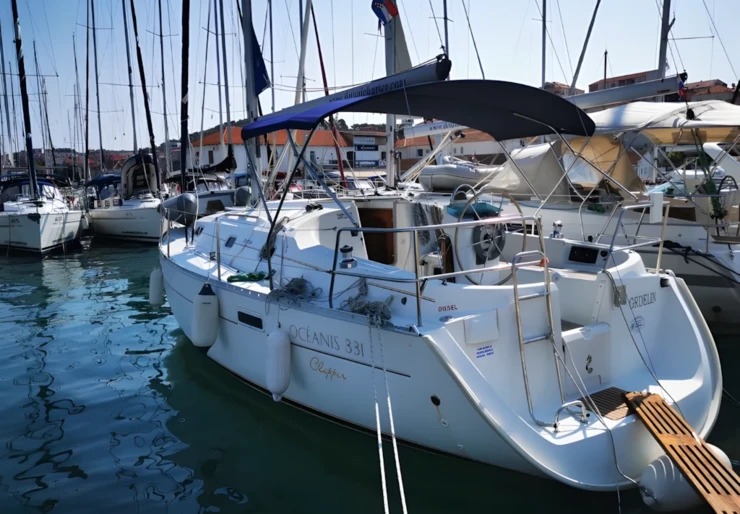 Oceanis 331 ACI Marina | Grdelin