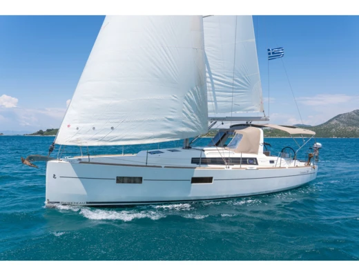 Oceanis 38