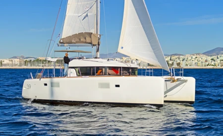 Lagoon 39