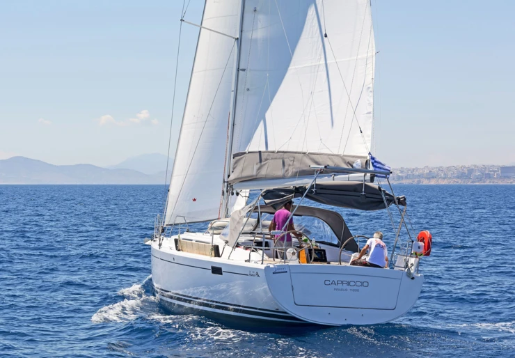 Hanse 385 Lavrion - main port | CAPRICCIO