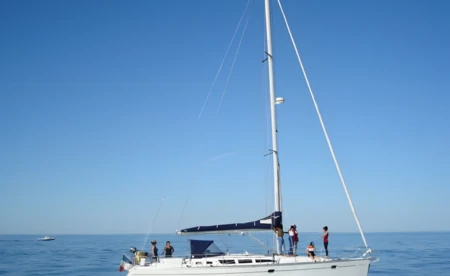 Sun Odyssey 43