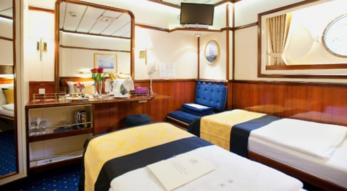 Cabine supérieure extérieure