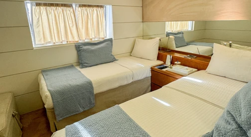 Cat P - Pont supérieur - Lit double ou deux couchettes (Twin)