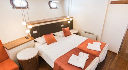 Double cabin - Lower deck