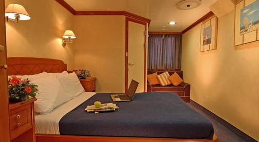 Cat. P - Main Deck - Double Bed