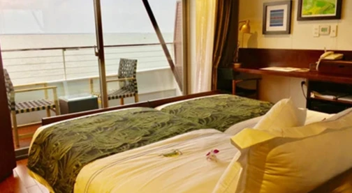 Cabine double avec mini-terrasse