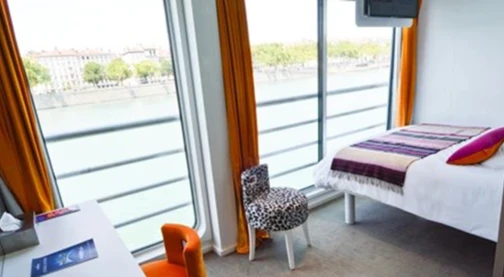 Upper deck - PMR (Personnes à Mobilité Réduite) - Cat B