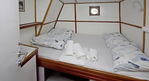 Doppelkabine – Queensize-Bett – Hauptdeck