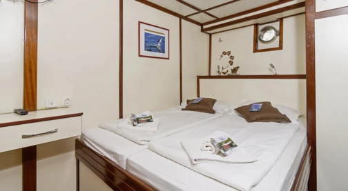 Cabine double - Pont inférieur - Lit queen size