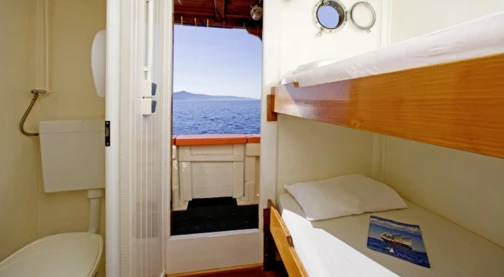 Cabine simple - Pont principal - Lits superposés