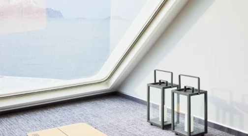 Central panoramic mini-suite