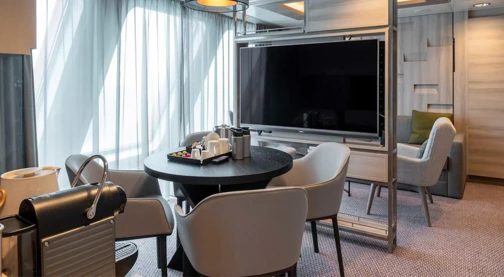 Large suite - Lower deck