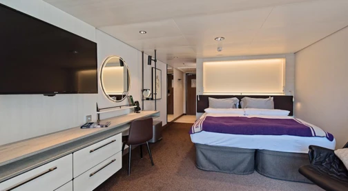 Suite with balcony - Upper deck