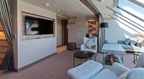 Corner suite - Upper deck