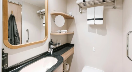 Outside cabin - Lower deck