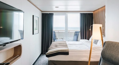 Outside cabin with balcony - Upper deck