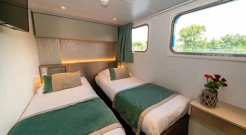 Main deck - Double cabin