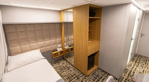 Single cabin - upper deck