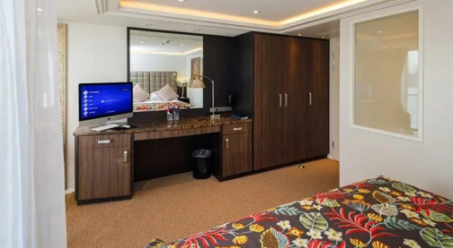 Doppelkabine - Cat AB