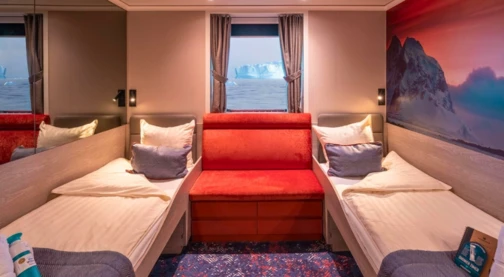 Doppelkabine mit Fenster