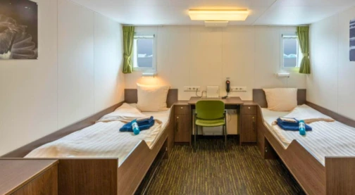 Camarote doble con ventana