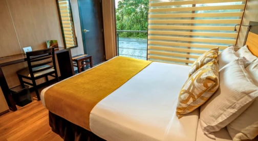 Standard suite – Queensize bett