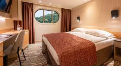 Cabina doble – Puente principal delantero y trasero