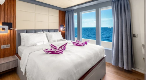 Double cabin - Upper deck