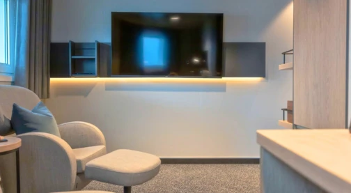 Mini Suite with rear view