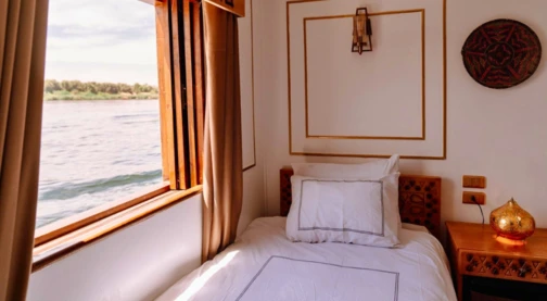 Twin cabin