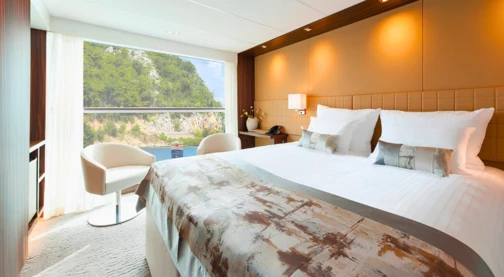 Deluxe cabin - Upper deck