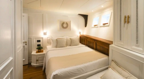 Cabine Double avant