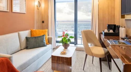 Deluxe suite