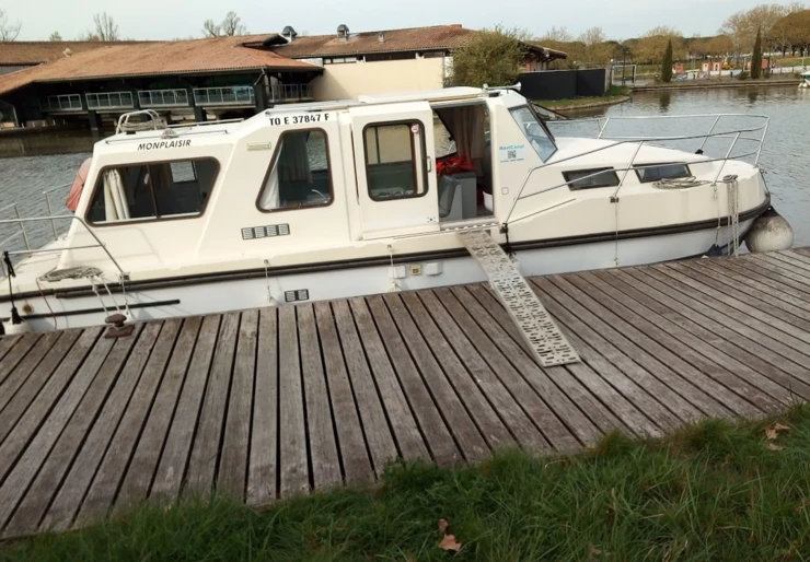 Riviera 920 Sucé-sur-Erdre | AZILIZ