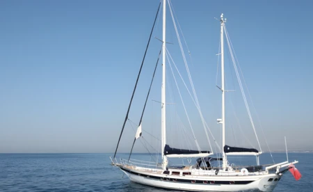 Scorpio 72