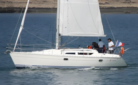 Sun Odyssey 33
