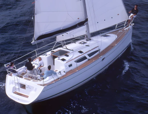 Sun Odyssey 35
