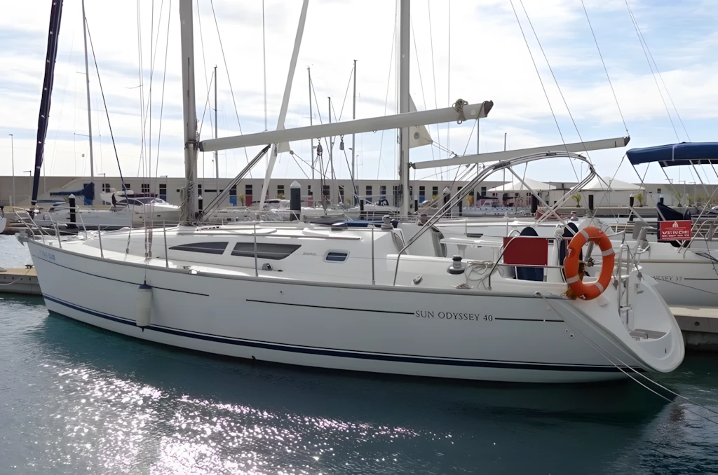 Sun Odyssey 40