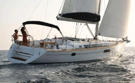 Sun Odyssey 49i