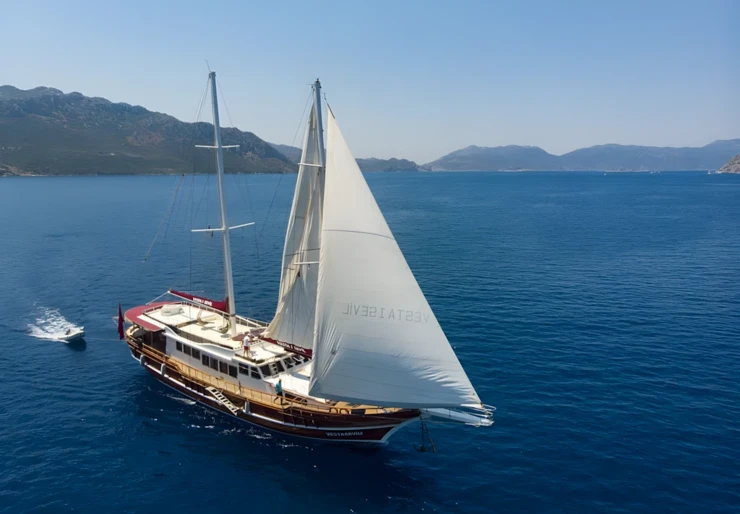 Vesta 1 Sevil Bodrum - puerto principal | 